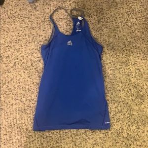 Women’s workout tank